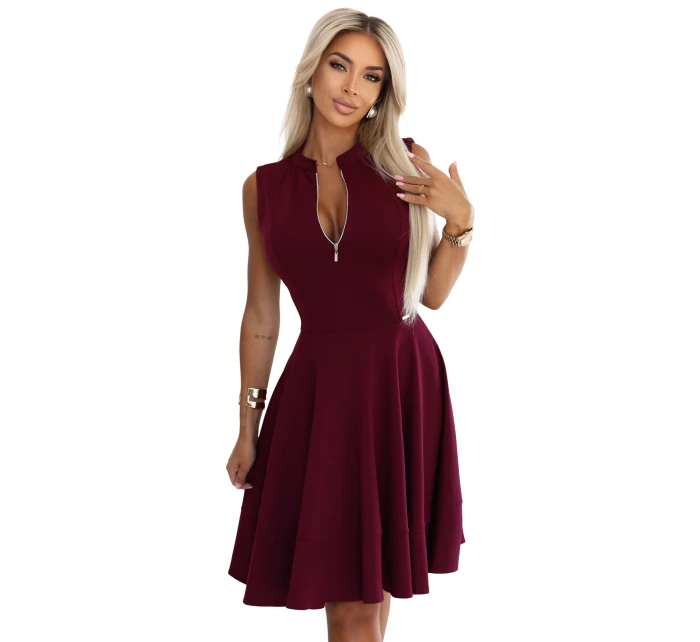 573-4 Exkluzívne šaty s rozšíreným spodným dielom a zipsom - bordové 573-4 Exkluzívne šaty s rozšíreným spodným dielom a zipsom - bordové