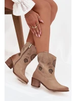 Topánky na podpätku model 222961 Krok vo veľkom štýle