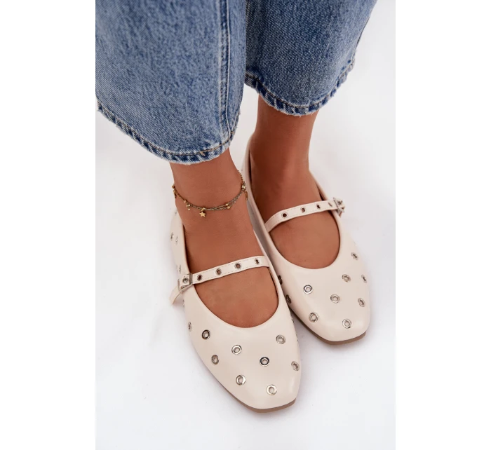 Dámské baleríny s páskem a sponou béžové model 21744513 - Boto