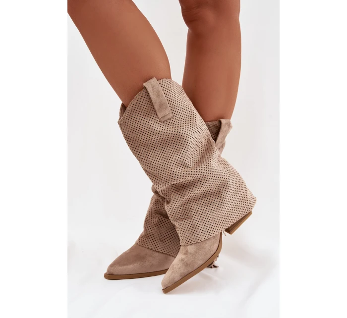 Kovbojky s třásněmi na klínu Béžové Pireya