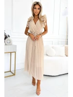 Béžové dámské plisované šifonové midi šaty s výstřihem a volánky model 20171428 - numoco basic Béžové dámské plisované šifonové midi šaty s výstřihem a volánky model 20171428 - numoco basic