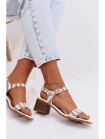 Dámské sandály na bílé model 21961051 - Boto