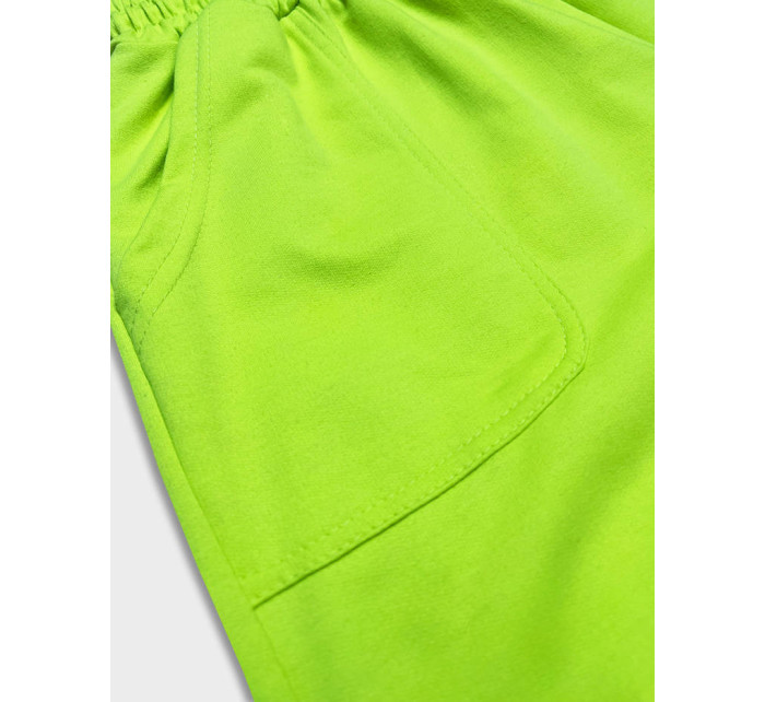 Dámske teplákové šortky v limetkovej farbe (8K950-72)