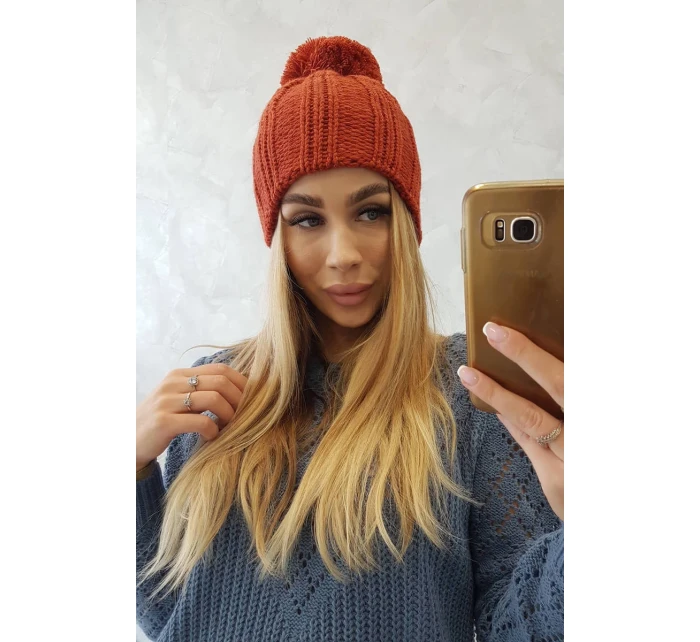 Fleecová čepice hnědá model 18751437 - K-Fashion Fleecová čepice hnědá model 18751437 - K-Fashion