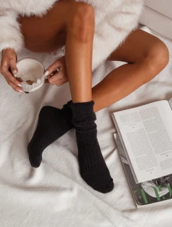 Dámske vlnené ponožky s motívom alpaky - čierne