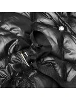 Čierny prešívaný kabát s kapucňou Libland (LD-7768)