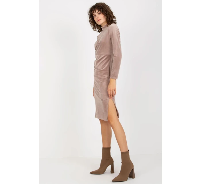 Večerné šaty model 174424 Rue Paris