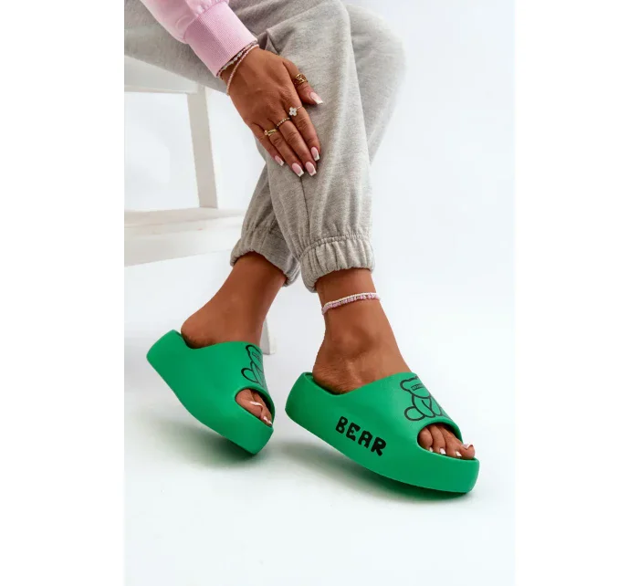 Dámske penové papuče na pevnej podrážke s medvedíkom, zelené Lamira
