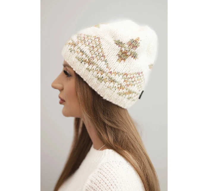 Dámska zimná čiapka z vlny a s farebným vzorom K478 ecru