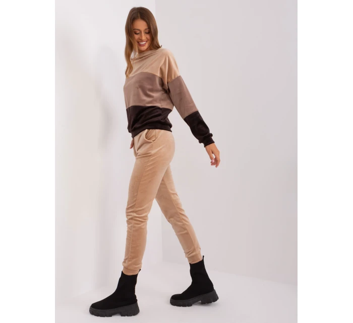 Súprava WN KMPL 8214.31 béžová Súprava WN KMPL 8214.31 béžová