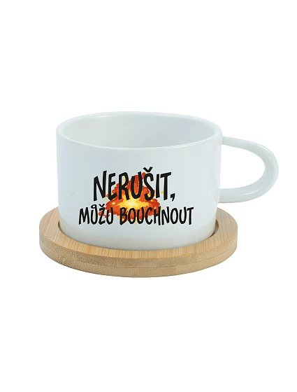 NERUŠIŤ, MOŽNO BUDEM BÚCHAŤ. – biely hrnček Makronka 200 ml NERUŠIŤ, MOŽNO BUDEM BÚCHAŤ. – biely hrnček Makronka 200 ml