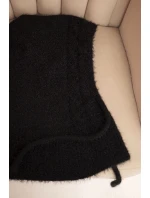 Dámská čepice s kapucí a pleteným vzorem černá