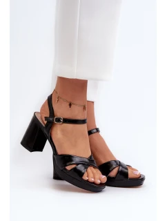 Dámské sandály na podpatku z ekologické kůže černé model 21657968 - EVENTO