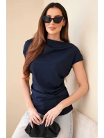 Dámska rebrovaná blúzka z viskózy s vodopádovým výstrihom a volánmi tmavomodrá