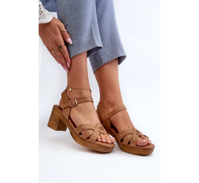 Sandały Damskie Na Obcasie Z Eko Skóry Brązowe Assames Sandały Damskie Na Obcasie Z Eko Skóry Brązowe Assames