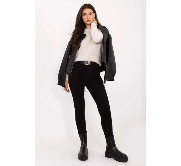 Džínsy model 220627 Továrenská cena