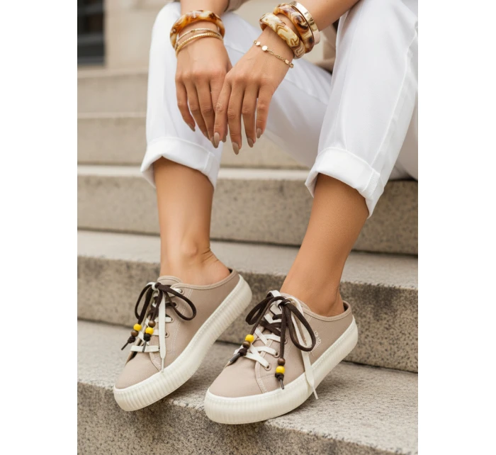 Dámske tenisky na platforme s ozdobnými korálkami béžovej farby ZY1406 Dámske tenisky na platforme s ozdobnými korálkami béžovej farby ZY1406