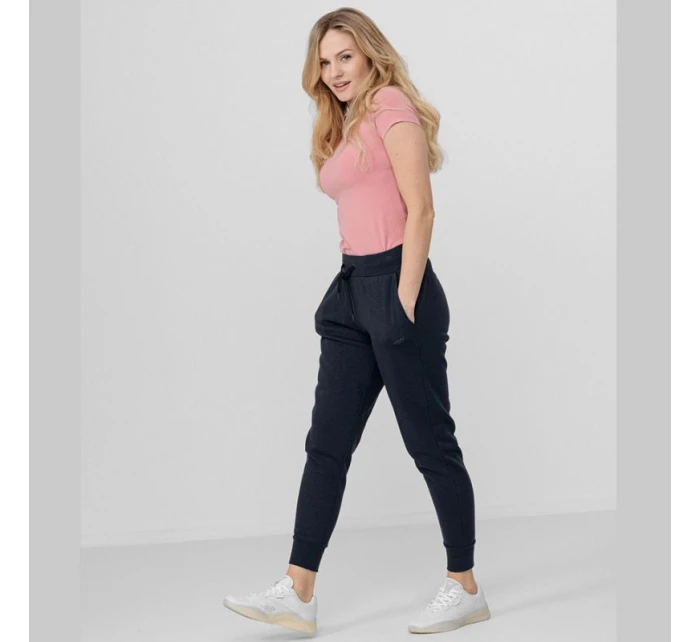 Dámske tričko W H4L22-TSD350 56S - 4F Dámske tričko W H4L22-TSD350 56S - 4F