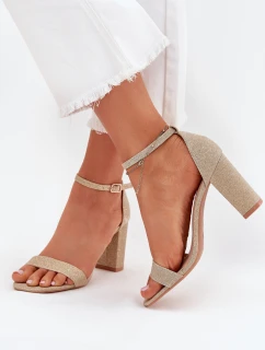 Lesklé sandále na podpätku Kavina - zlaté