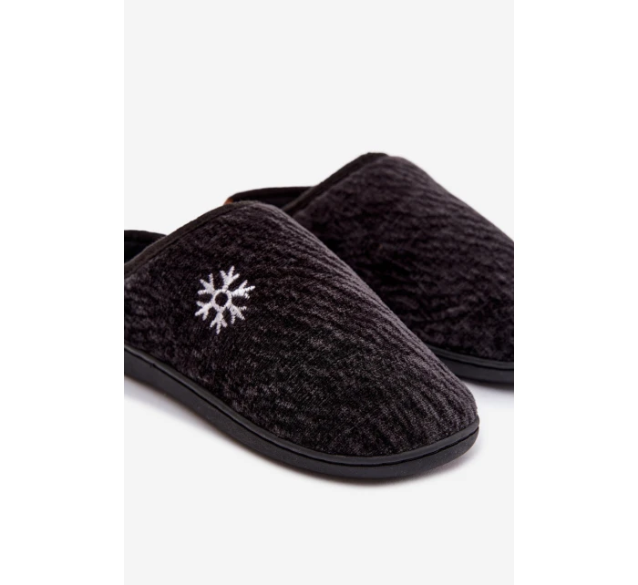 Pánské černé pantofle model 21821694 - Boto