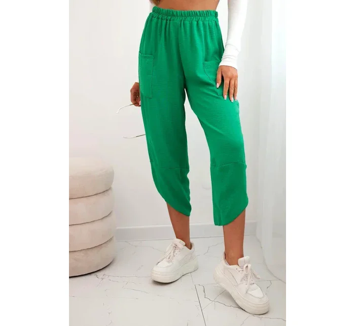 Nohavice so širokými nohavicami a vreckami zelené Nohavice so širokými nohavicami a vreckami zelené