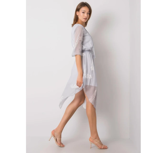 Šaty LK SK model 17355921 světle šedá - FPrice Šaty LK SK model 17355921 světle šedá - FPrice