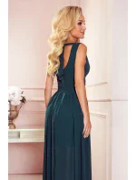 Dlouhé dámské šaty v lahvově zelené barvě s výstřihem a zavazováním model 16975447 - numoco Dlouhé dámské šaty v lahvově zelené barvě s výstřihem a zavazováním model 16975447 - numoco