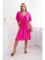 Šaty s vrstveným výstrihom ružové