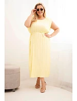 Dámské šaty Plus Size z viskózy, plisované s vázáním žlutá