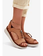 Kožené dámské sandály na platformě model 22149678 Camel - Maciejka