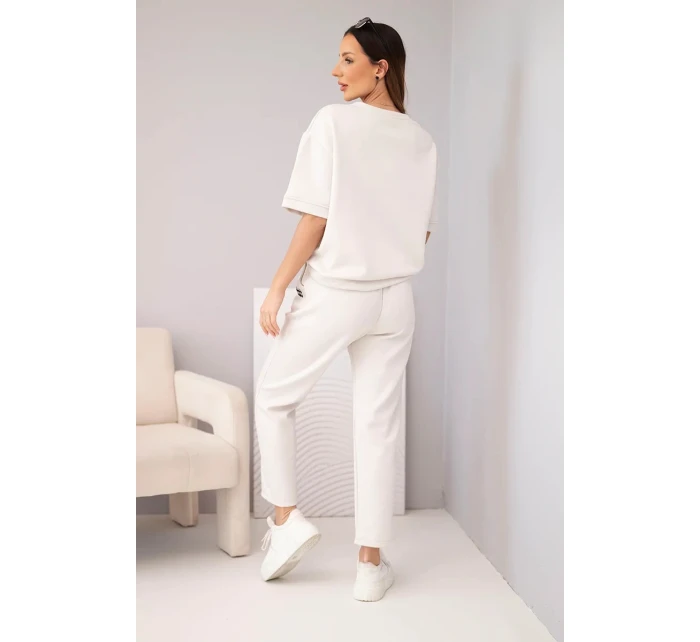 Dámský viskózový komplet máslový s krátkým rukávem a kalhotami s model 22030090 nohavicí světle béžový - K-Fashion
