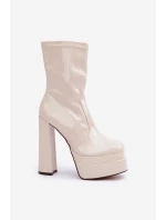 Lakierowane Botki Na Platformie I Wysokim Słupku Beżowe Lotisha Lakierowane Botki Na Platformie I Wysokim Słupku Beżowe Lotisha