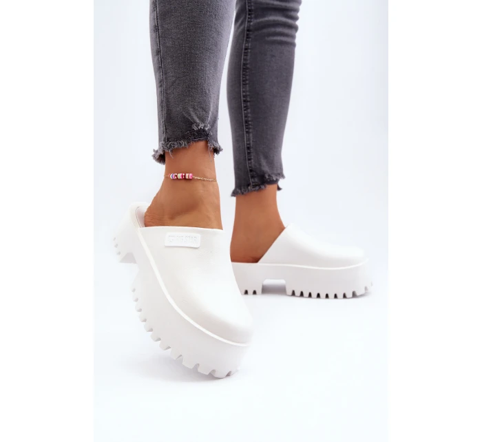 Damskie Klapki Na Masywnej Podeszwie Big Star NN274015 Białe