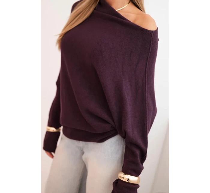 Dámsky asymetrický viskózový netopierí sveter tmavo fialový Dámsky asymetrický viskózový netopierí sveter tmavo fialový