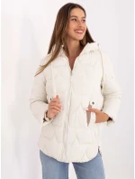 Kurtka MBM KR model 21217645 ecru - FPrice Kurtka MBM KR model 21217645 ecru - FPrice