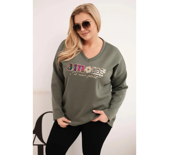 Dámská mikina Plus Size s nápisem a výstřihem do V khaki Dámská mikina Plus Size s nápisem a výstřihem do V khaki