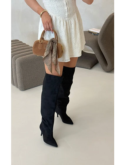 Dámské nazouvací kozačky na podpatku Černé model 22303593 - Boto