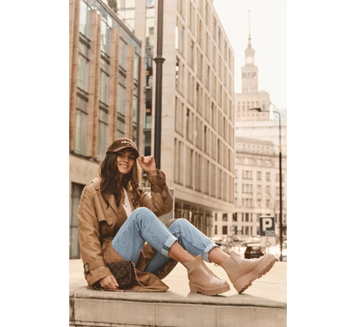 Lakované kožené boty na platformě Big Star Béžová