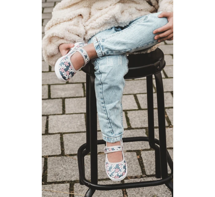 Dziecięce Baleriny W Kwiatuszki Granatowo-Szare Noah Dziecięce Baleriny W Kwiatuszki Granatowo-Szare Noah