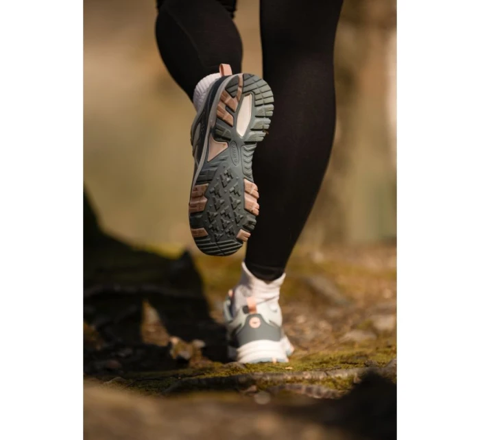 Boty Low WP W model 20975843 - Hi-Tec Boty Low WP W model 20975843 - Hi-Tec