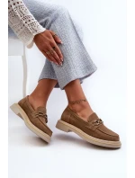 Dámske semišové mokasíny na podpätku s ozdobou D&A Brown Dámske semišové mokasíny na podpätku s ozdobou D&A Brown