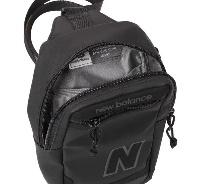 přes rameno Legacy Cross Body Sachet Černá  model 21049884 - New Balance