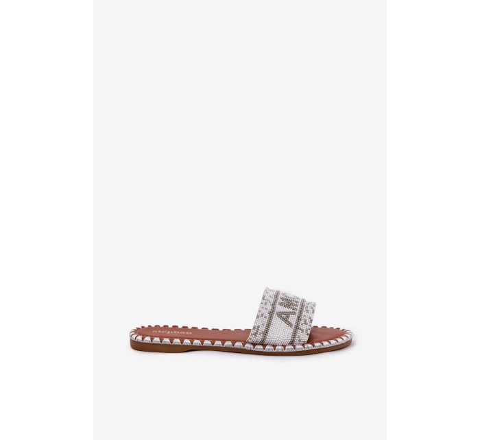 Dámské Pantofle Na Plochém Podpatku Se Bílé model 21687314 - Boto