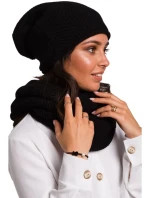 BK044 Čiapka Slúchy - čierna