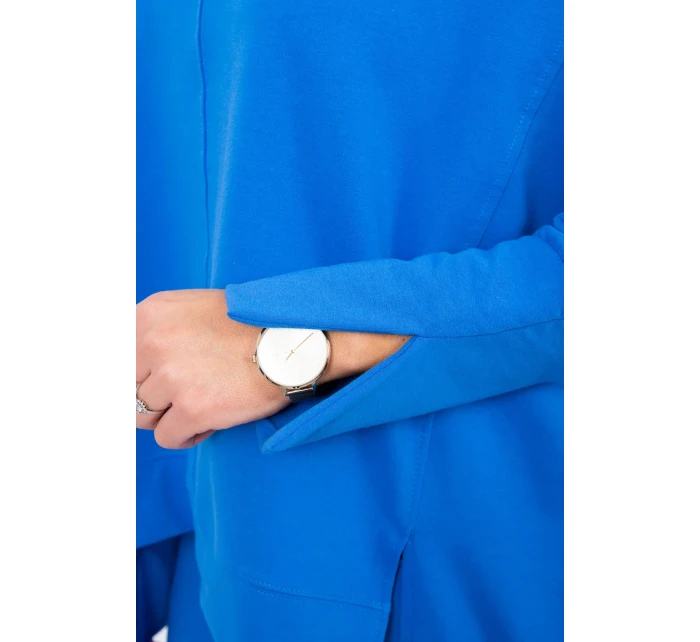 Súprava s oversize blúzkou nevädzovej modrej farby