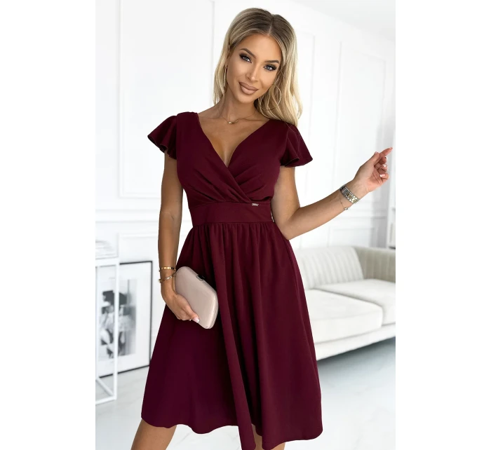 Sukienka z dekoltem i krótkim model 18799748 - numoco Sukienka z dekoltem i krótkim model 18799748 - numoco