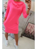 Šaty s kapucí a kapsami růžové neonové Šaty s kapucí a kapsami růžové neonové