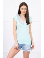 Blúzka s čipkovým výstrihom mätová