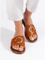 Pohodlné hnedé dámske ponožky na plochom podpätku Pohodlné hnedé dámske ponožky na plochom podpätku