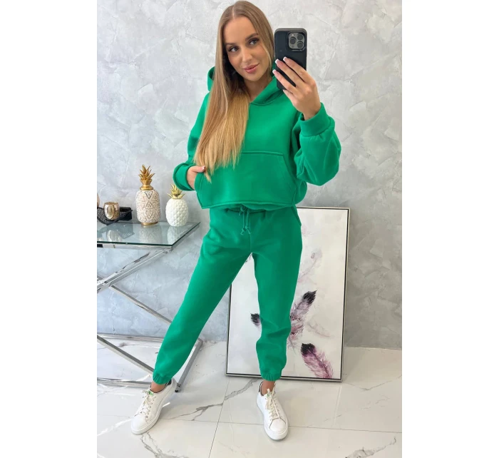 Teplá súprava s mikinou viazanou v spodnej časti v zelenej farbe Teplá súprava s mikinou viazanou v spodnej časti v zelenej farbe